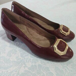 Aerosoles Women's Compadre Pump in Maroon Faux Patent Leather Size 7.5